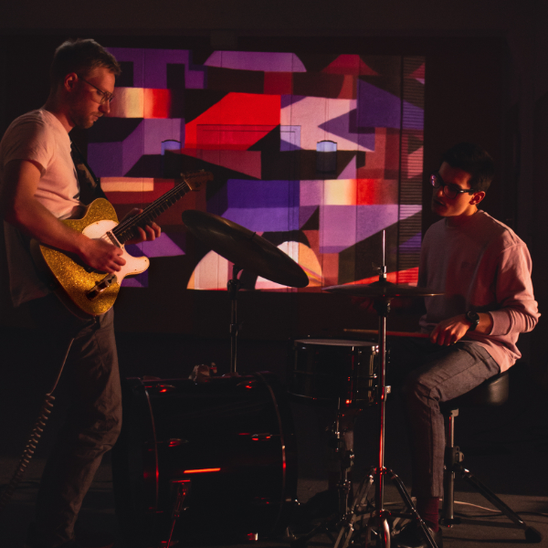 Einer Weniger — Local Heroes Berlin